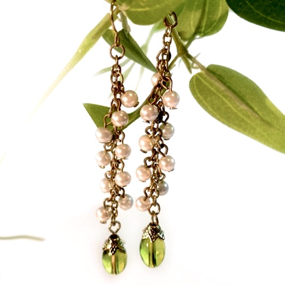 ANTHROPOLOGIE🌿Dangle Earrings - Picture 3 of 3